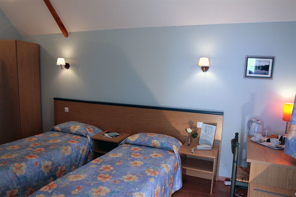 Auberge Du Cheval Blanc Beaumont-Pied-de-Boeuf  Ngoại thất bức ảnh