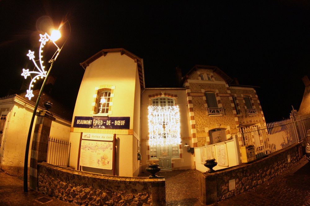 Auberge Du Cheval Blanc Beaumont-Pied-de-Boeuf  Ngoại thất bức ảnh